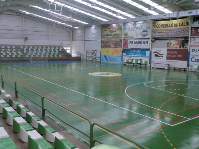 Pabellón deportivo municipal Lalín pista
